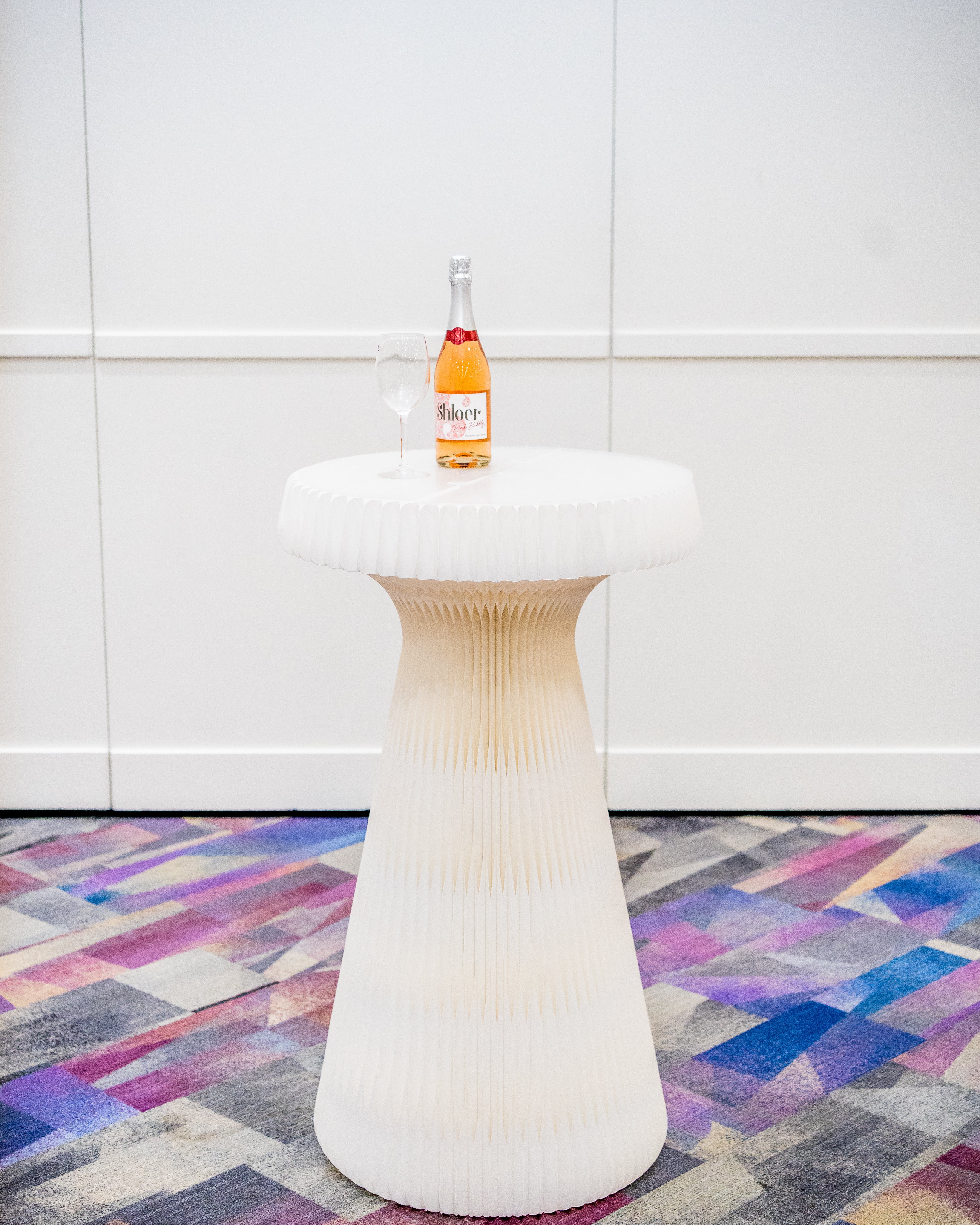 Poseur Tables