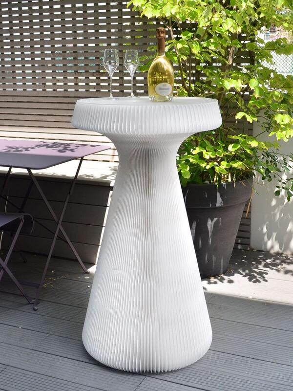 Concertina Poseur table