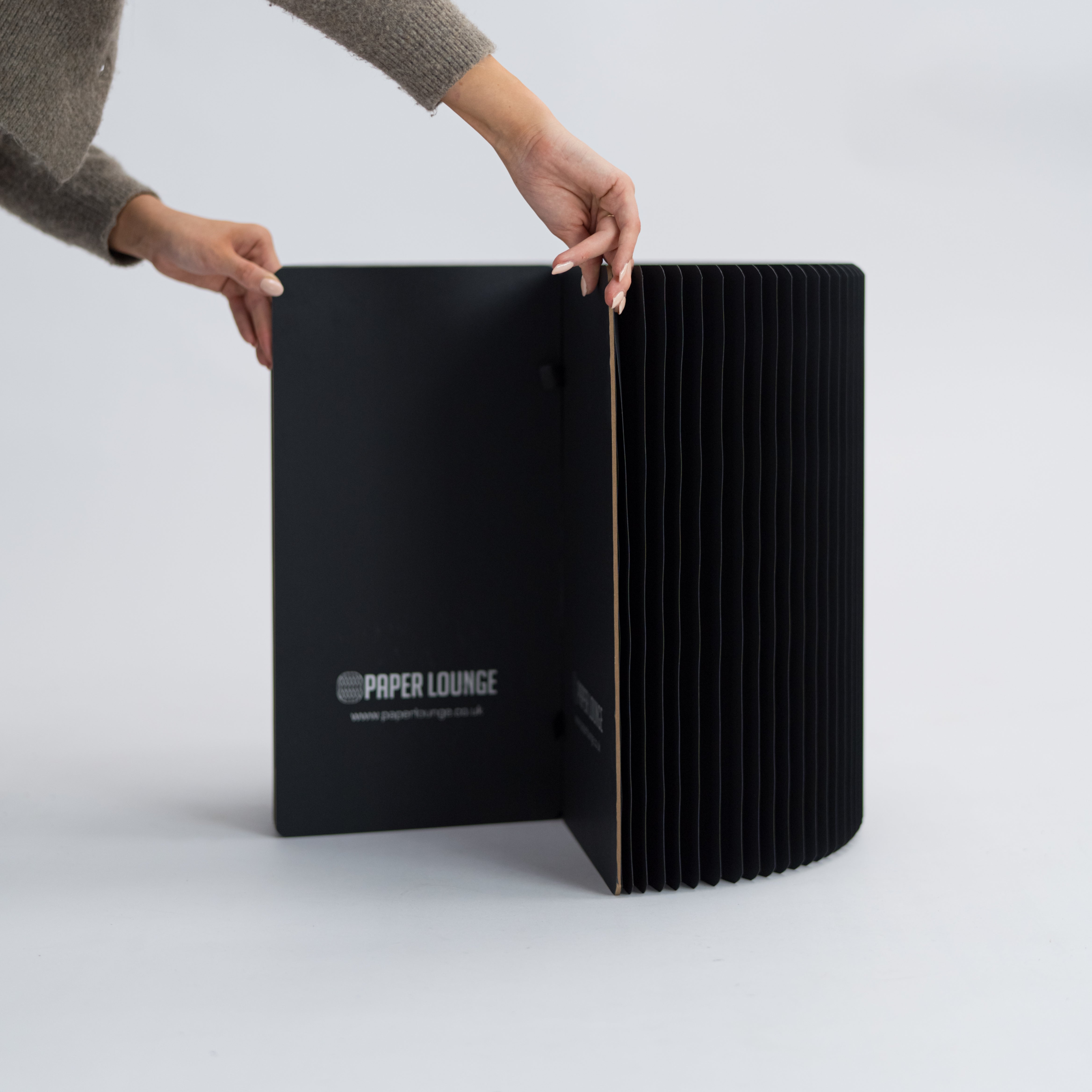 Foldable Circular Paper Table - Black