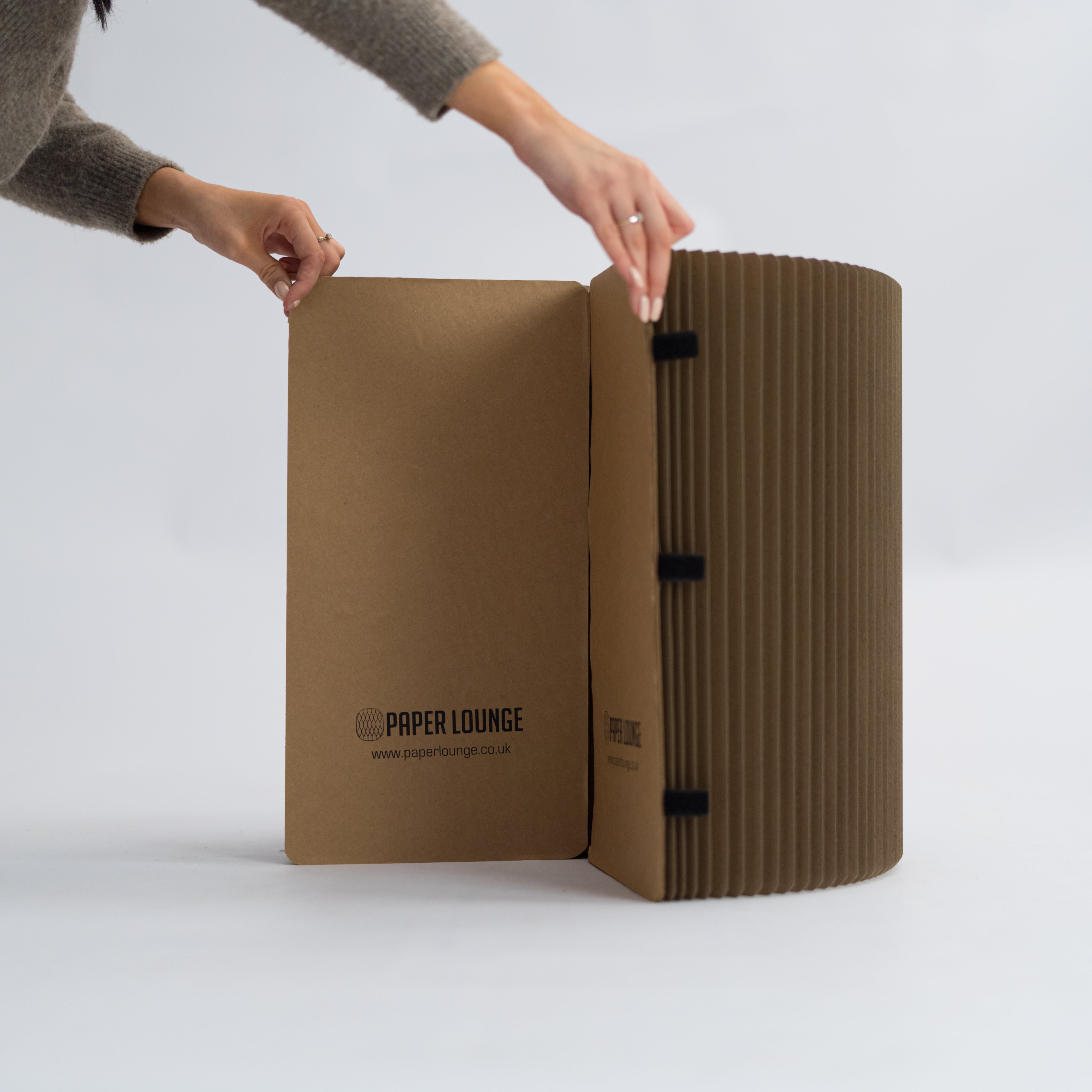 Foldable Circular Paper Table - Recycled