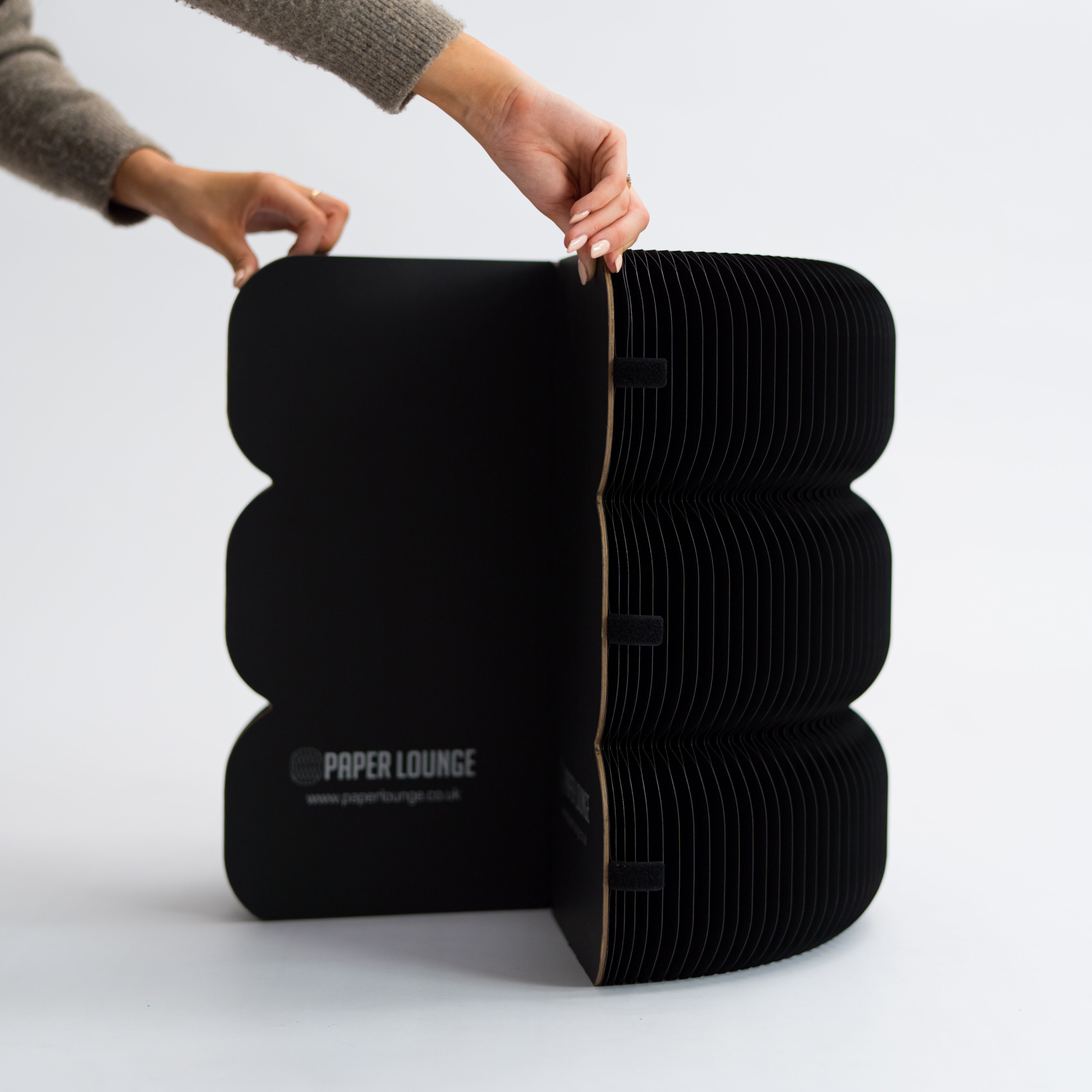 Fluted Paper Table- Black