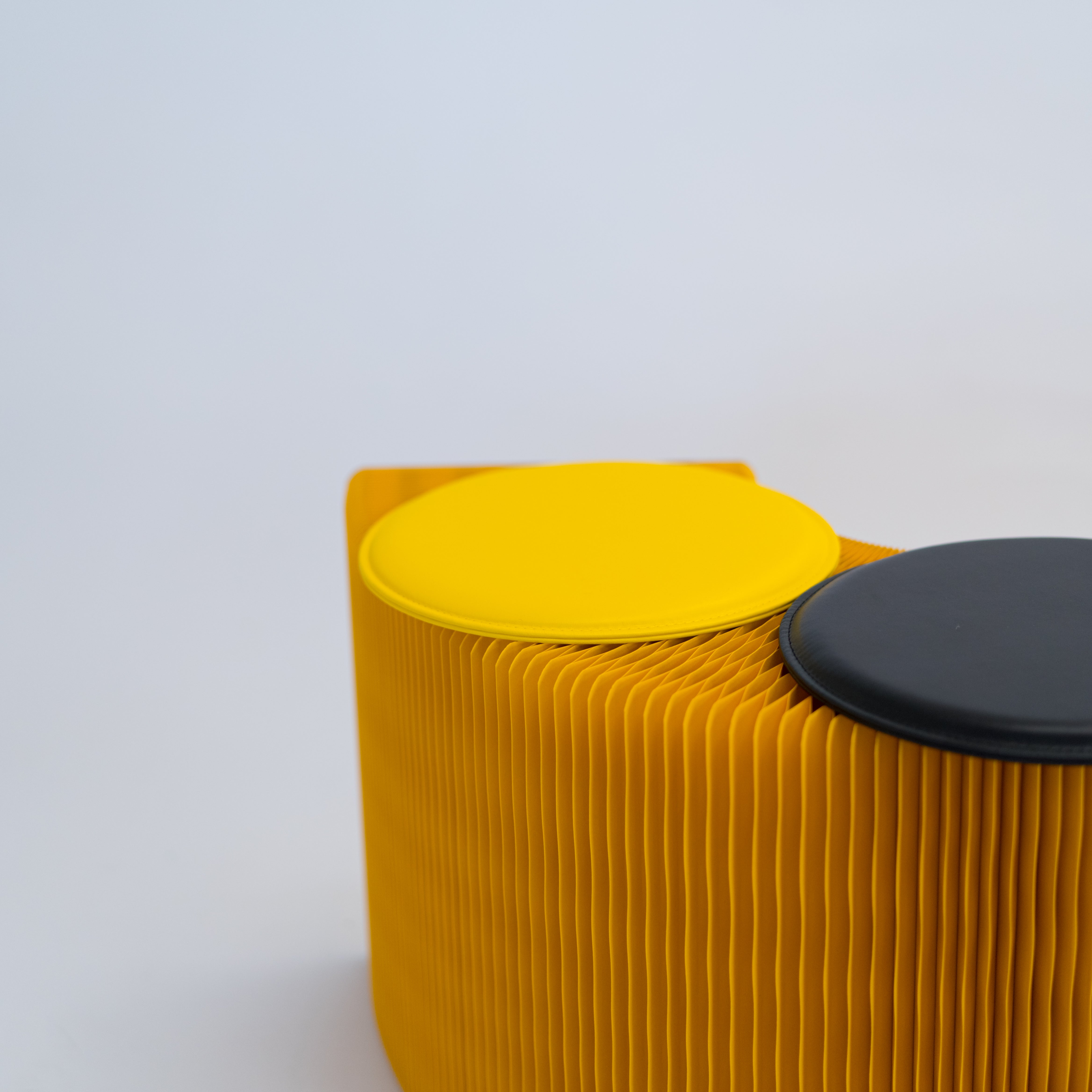 Foldable Paper Bench - Yellow